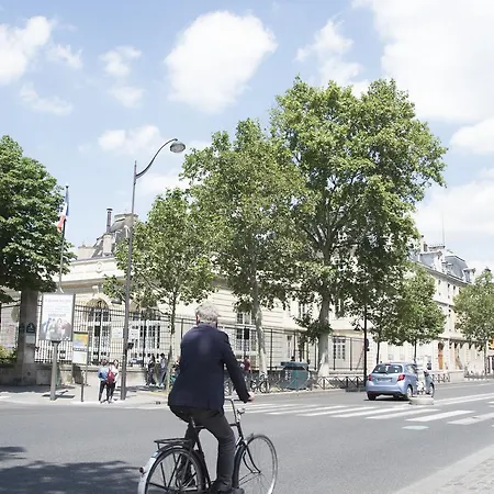 Veeve - Relaxing In The 5th Arrondissement باريس